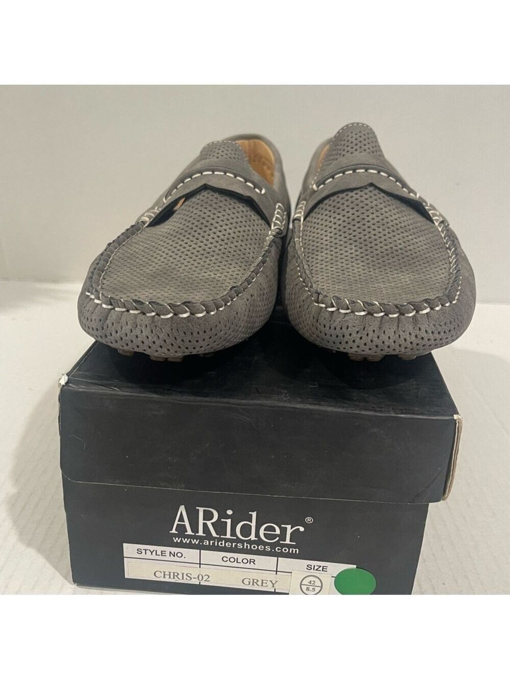 Men’s Arider Grey Suede Loafers Size 8.5 US! - Picture 10 of 10